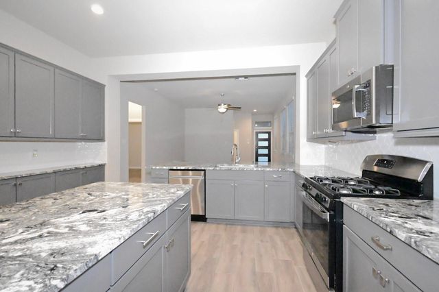 10533 Wild Chives, Conroe, TX 77385