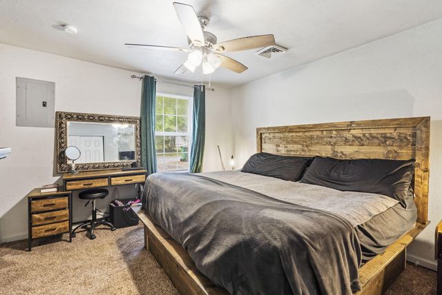 1226 East Scott Street, Springfield, MO 65802