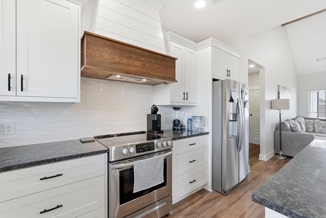 18 CLOVER LEAF, Greenbrier, AR 72058