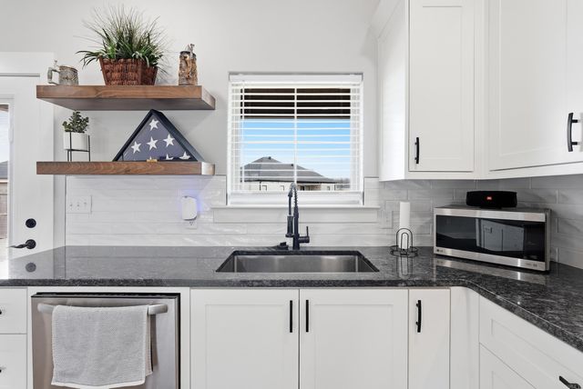 18 CLOVER LEAF, Greenbrier, AR 72058