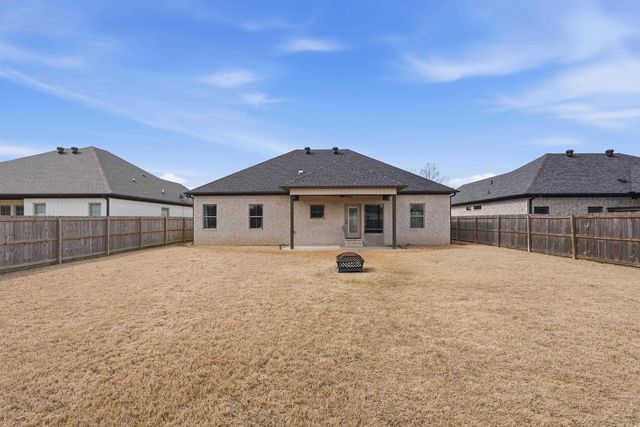 18 CLOVER LEAF, Greenbrier, AR 72058