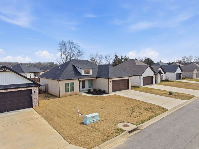 18 CLOVER LEAF, Greenbrier, AR 72058