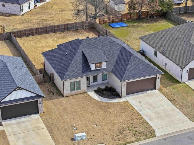 18 CLOVER LEAF, Greenbrier, AR 72058