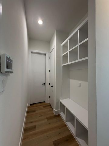 6733 Peerless Street, Houston, TX 77021