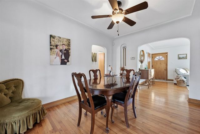 1609 Wildwood Drive NE, Cedar Rapids, IA 52402