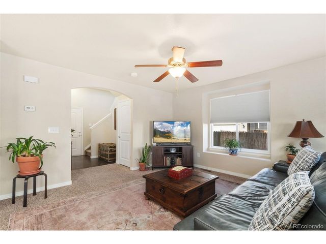 9795 Lima Cir, Commerce City, CO 80022