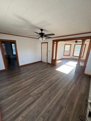 27 Chestnut St 2, Southbridge, MA 01550