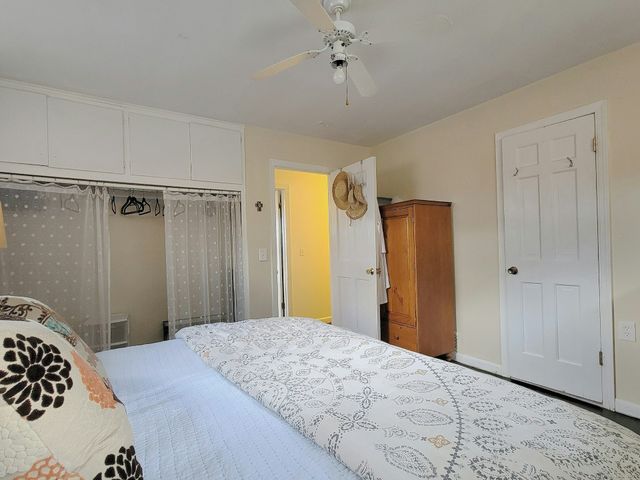 4 Candlewood Knolls Road, New Fairfield, CT 06812