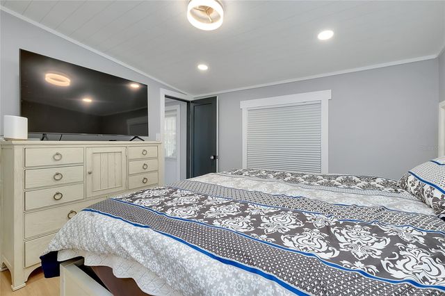 408 HATCHETT CREEK ROAD, Venice, FL 34285