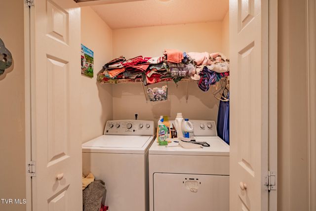 609 Alfalfa Lane, Jonesborough, TN 37659