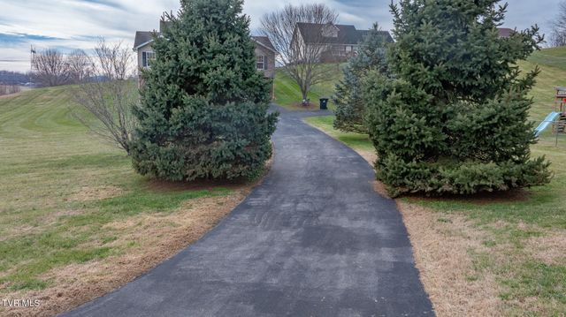 609 Alfalfa Lane, Jonesborough, TN 37659