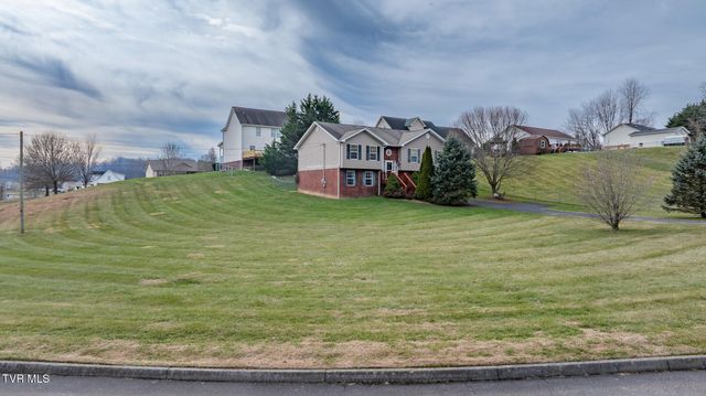 609 Alfalfa Lane, Jonesborough, TN 37659