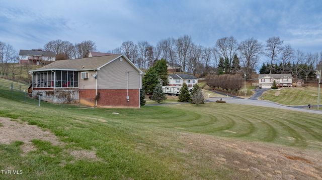 609 Alfalfa Lane, Jonesborough, TN 37659