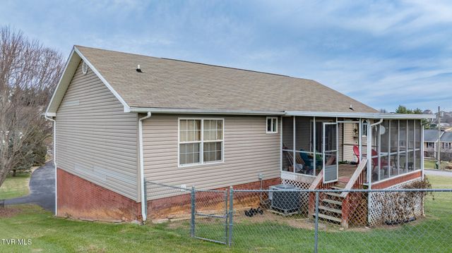 609 Alfalfa Lane, Jonesborough, TN 37659