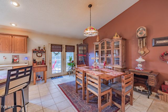 609 Alfalfa Lane, Jonesborough, TN 37659