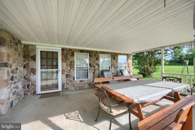 124 STULTZ RD, Fairfield, PA 17320