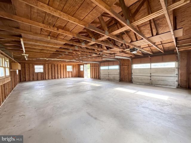 124 STULTZ RD, Fairfield, PA 17320