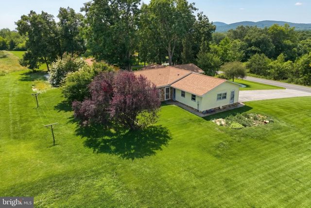 124 STULTZ RD, Fairfield, PA 17320