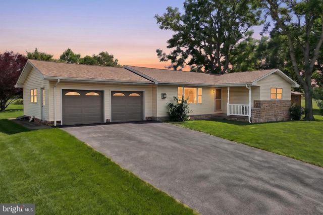 124 STULTZ RD, Fairfield, PA 17320