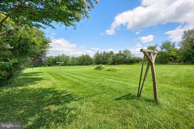 124 STULTZ RD, Fairfield, PA 17320