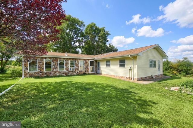 124 STULTZ RD, Fairfield, PA 17320