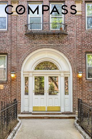 8510 34th Ave Apt 622, New York City, NY 11372