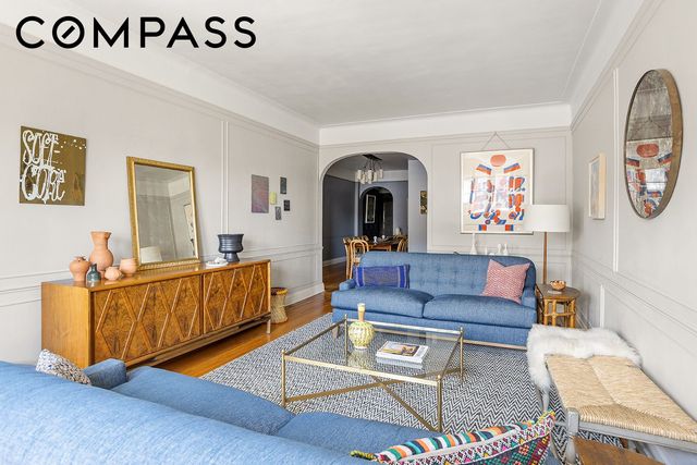 8510 34th Ave Apt 622, New York City, NY 11372