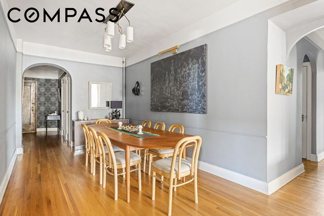 8510 34th Ave Apt 622, New York City, NY 11372