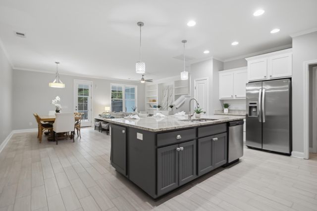 2069 Kings Gate Lane, Mount Pleasant, SC 29466