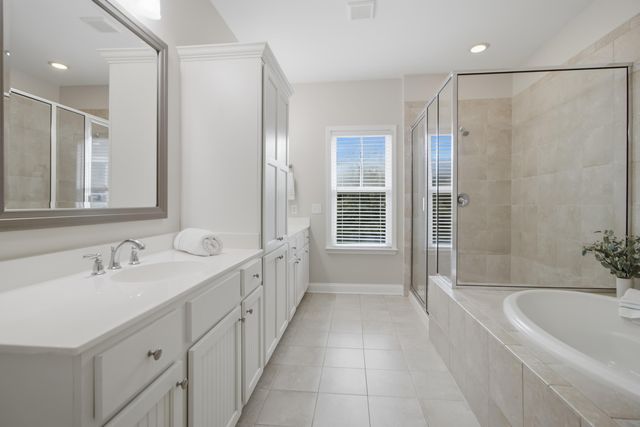 2069 Kings Gate Lane, Mount Pleasant, SC 29466