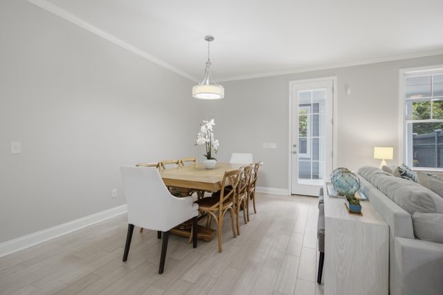 2069 Kings Gate Lane, Mount Pleasant, SC 29466