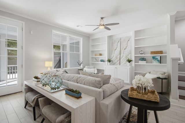 2069 Kings Gate Lane, Mount Pleasant, SC 29466