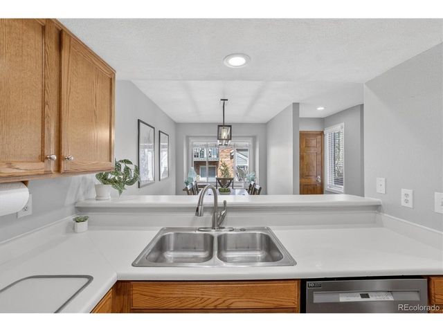 4140 S Evanston Cir E, Aurora, CO 80014