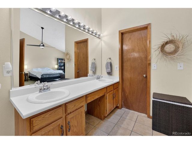 4140 S Evanston Cir E, Aurora, CO 80014