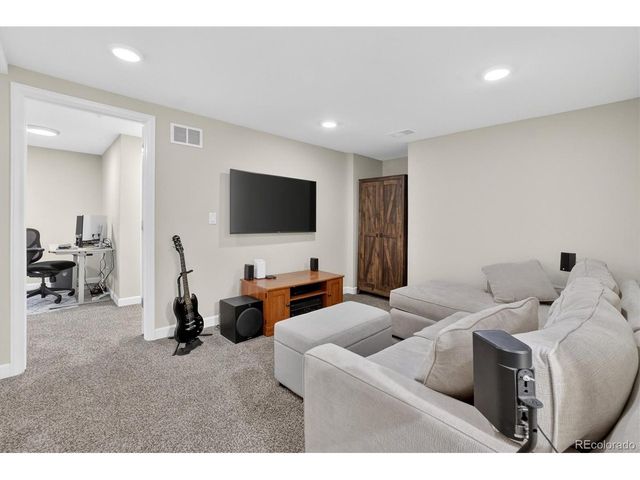 4140 S Evanston Cir E, Aurora, CO 80014