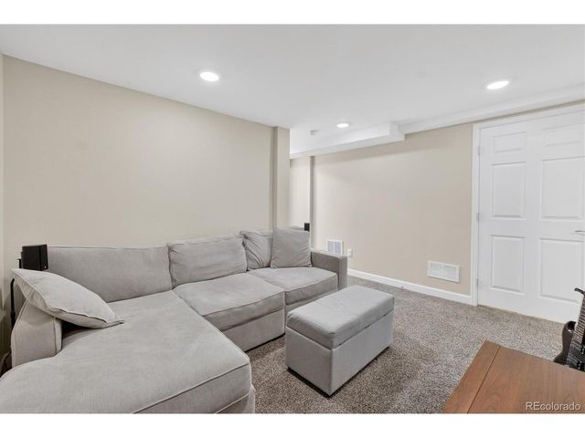 4140 S Evanston Cir E, Aurora, CO 80014