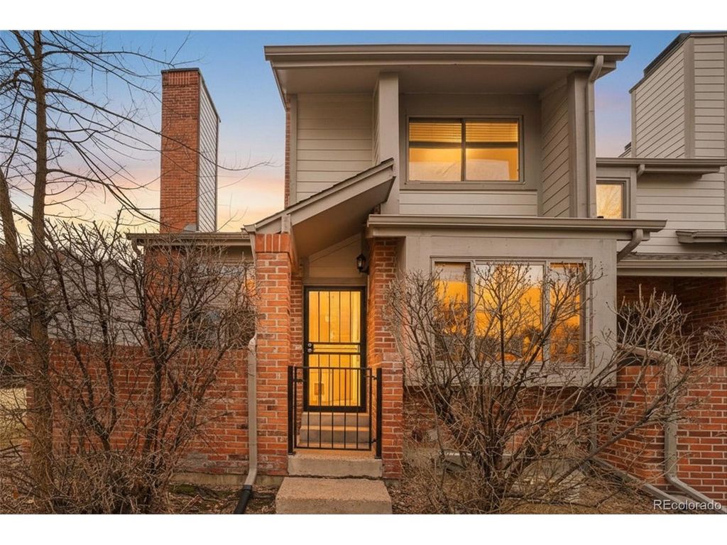 4140 S Evanston Cir E, Aurora, CO 80014