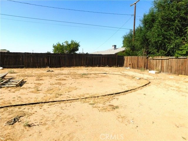 8372 Dogwood Avenue, California City, CA 93505