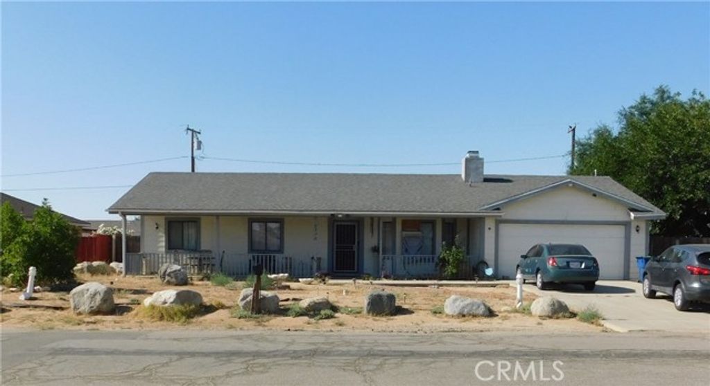 8372 Dogwood Avenue, California City, CA 93505