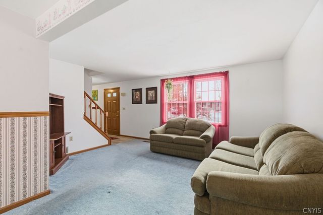 127 Dorando, Salina, NY 13090