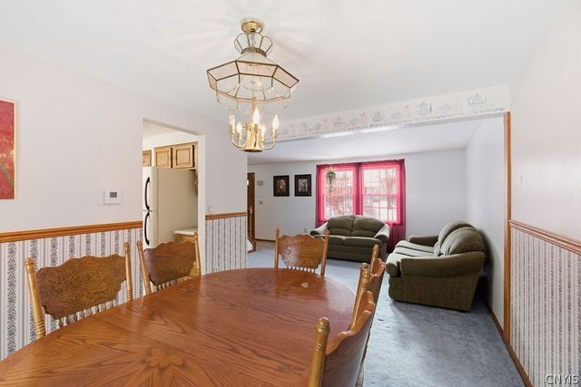 127 Dorando, Salina, NY 13090