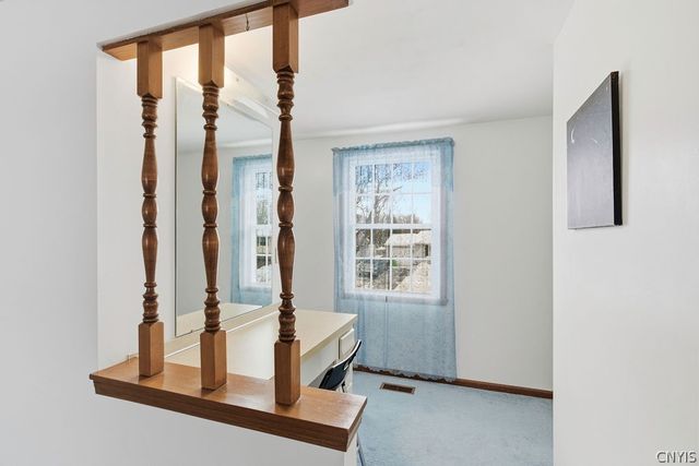 127 Dorando, Salina, NY 13090