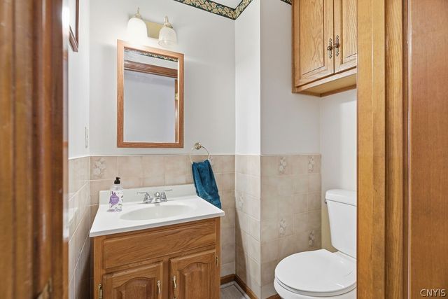 127 Dorando, Salina, NY 13090