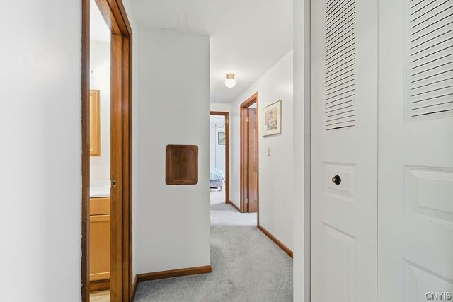 127 Dorando, Salina, NY 13090