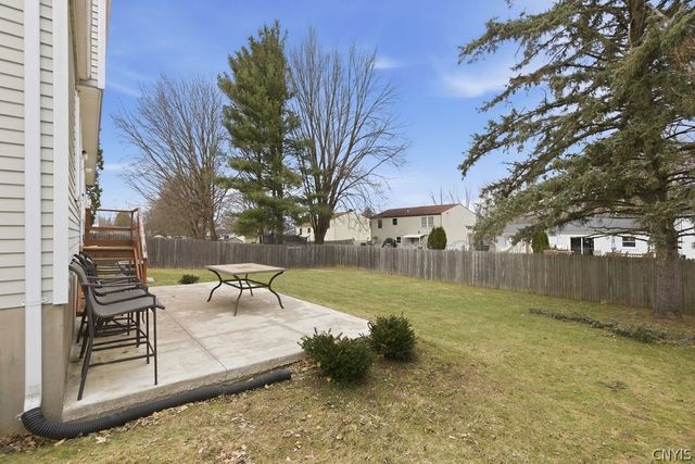 127 Dorando, Salina, NY 13090