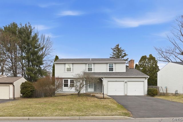 127 Dorando, Salina, NY 13090