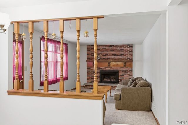 127 Dorando, Salina, NY 13090