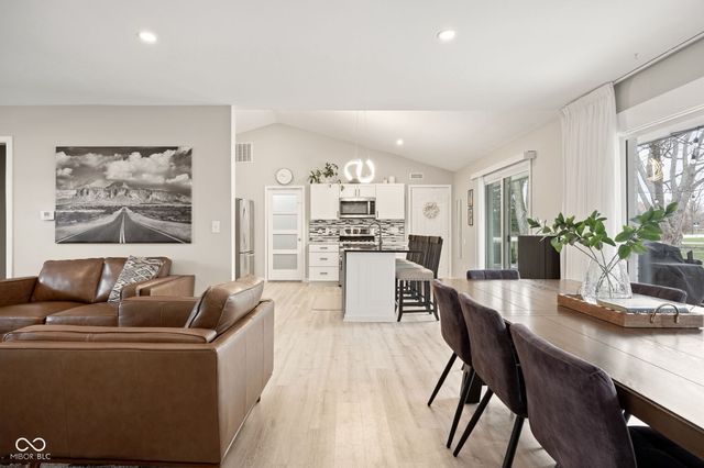 8452 W 87th Street, Indianapolis, IN 46278