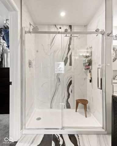 8452 W 87th Street, Indianapolis, IN 46278