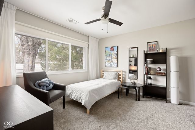 8452 W 87th Street, Indianapolis, IN 46278